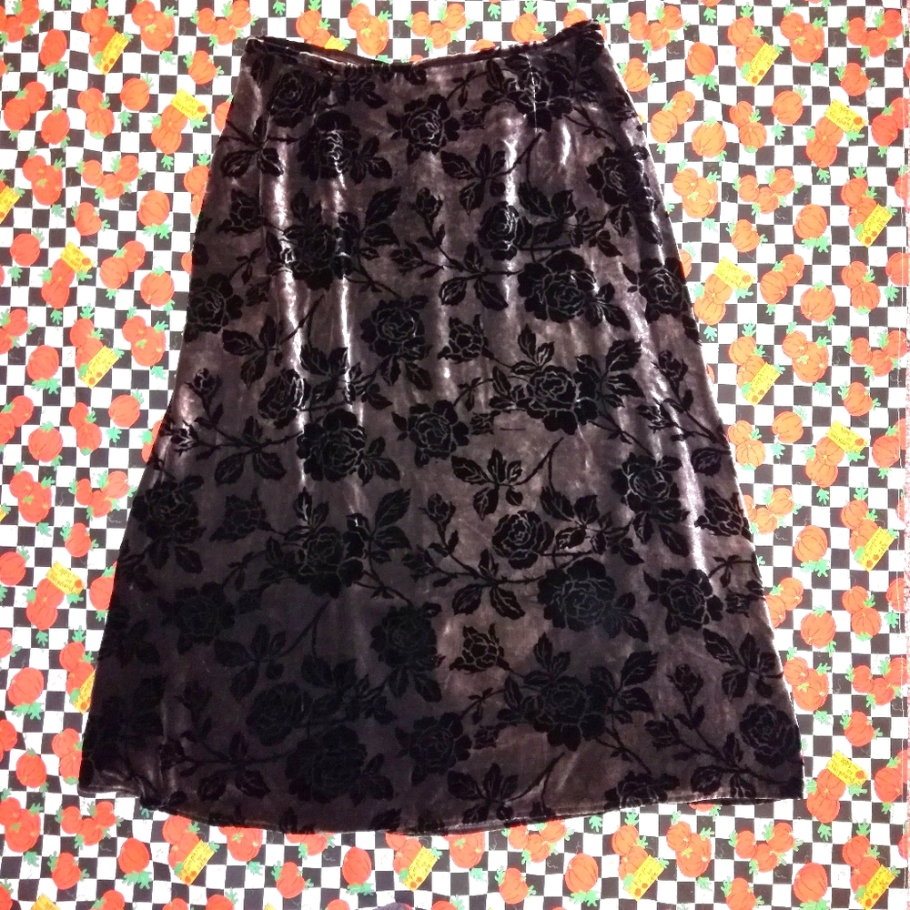 Witchy long silver floral velvet skirt